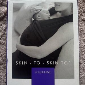 Seraphine Grey Babywearing Top